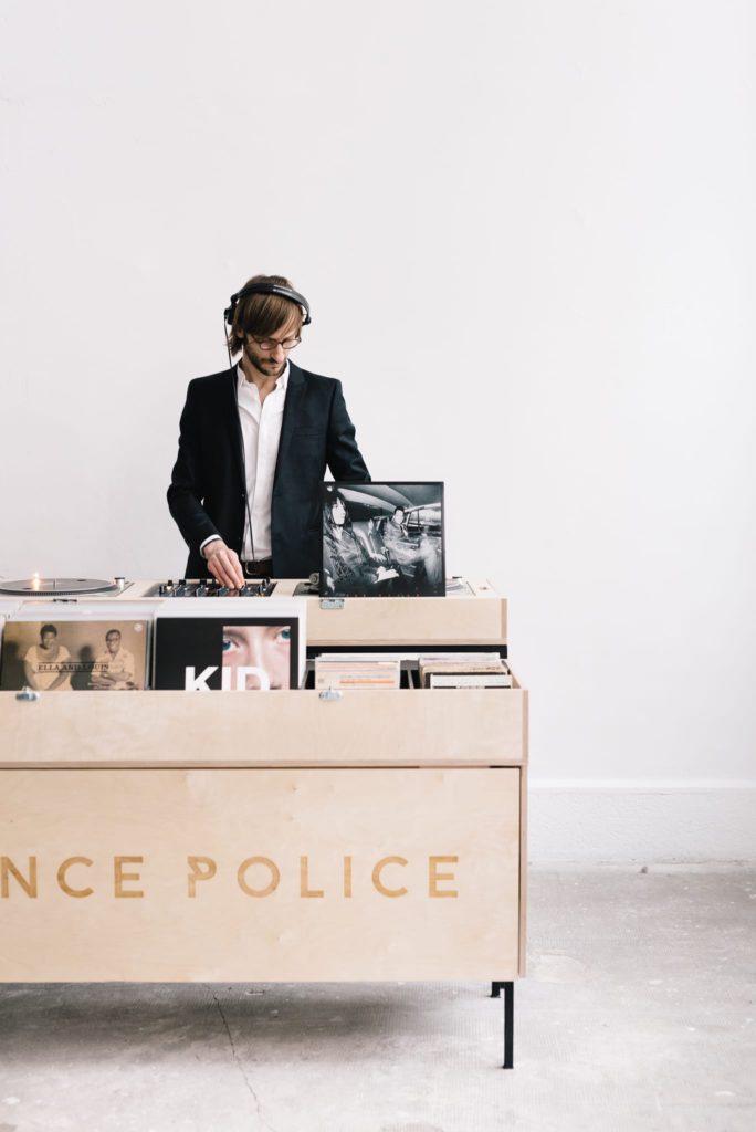 DANCE POLICE - DJ MARIAGE ET ÉVÈNEMENT - FRANCE